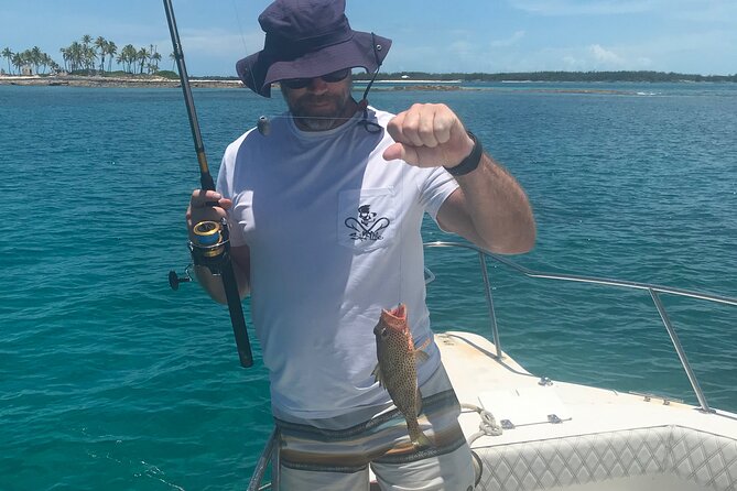 4-Hour Fishing Charter in Nassau - Leaving Nassau on a 26-foot boat