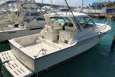 8 hours 38ft Reel Dreams Private Charter Nassau