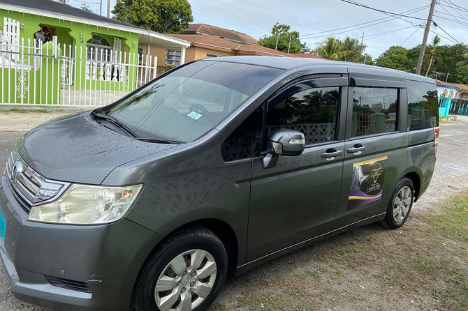 Airport Transfers & Charters - Choosing a Nassau destination and estimating the ride