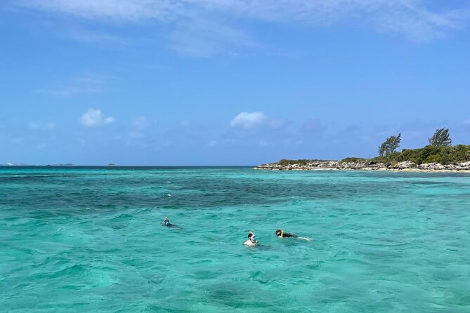 All Inclusive 4- Hours Private Charter - Who gets the best value from this outing