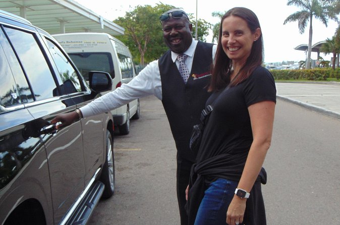 Bahamas Airport Transportation w/free Grocery Stop- Round Trip - The return to the airport