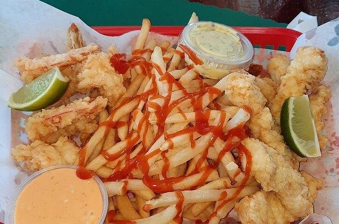 Bimini Island Food Taste Experience Tour - K’s Kitchen brings the main meal together
