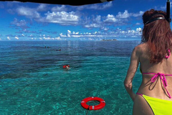 Catamaran Snorkel & Beach Day with Turtles - Starting with Nassau Harbour and Montagu Beach