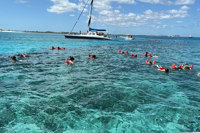Catamaran Snorkel & Beach Day with Turtles - What the $110 price really covers
