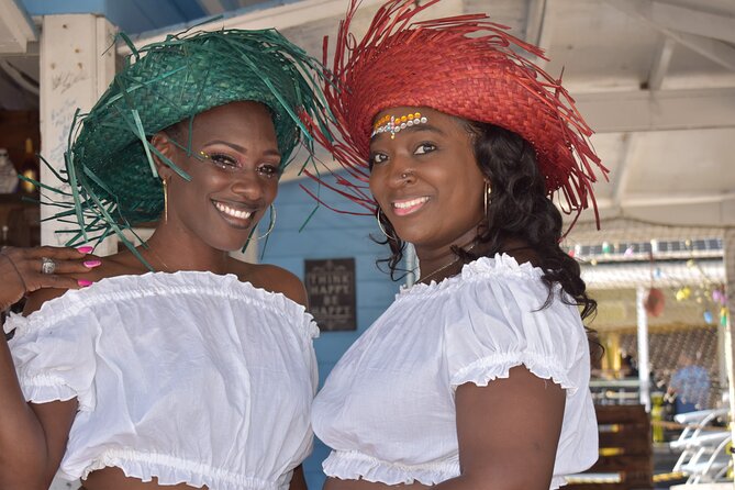 CHIPPIES BAHAMAS Island Tours : Feel The Culture - The Queen’s Staircase puts history under your feet