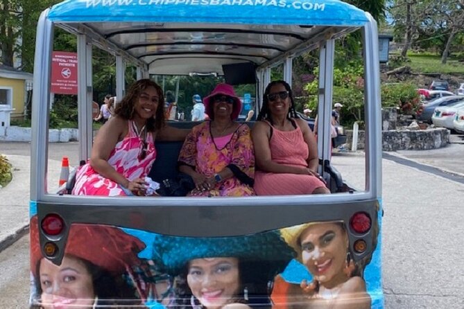 CHIPPIES BAHAMAS Island Tours : Feel The Culture - Arawak Cay brings the food into focus