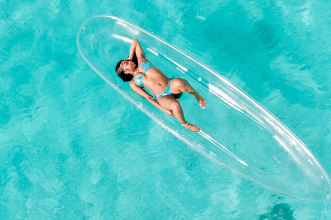 Clear Kayak Photoshoot+Free Cocktail Nassau, Bahamas - Six edited photos, raw files, and a short video
