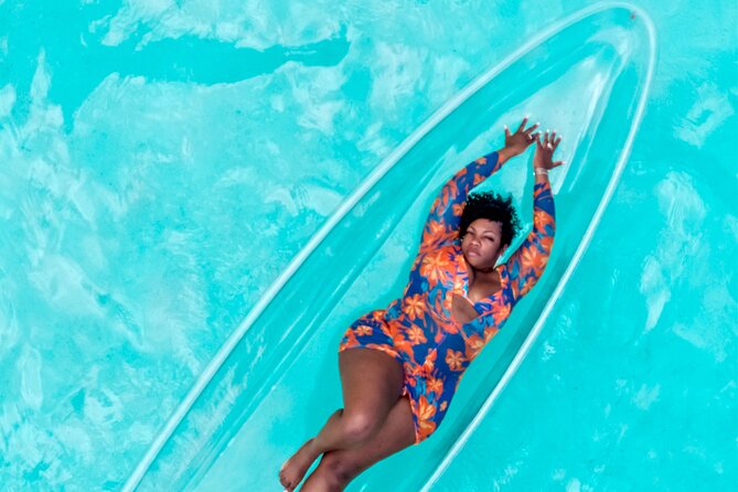 Clear Kayak Photoshoot+Free Cocktail Nassau, Bahamas - A good choice for short Nassau stays