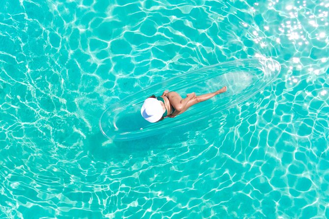 Clear Kayak Photoshoot in Nassau ,Bahamas. - Six Edited Photos, One Video, and the Raw Files