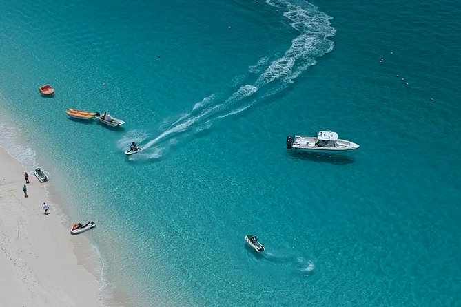 Customizable Half a Day Private Bus Tour in the Bahamas - Why a private bus works well in Nassau
