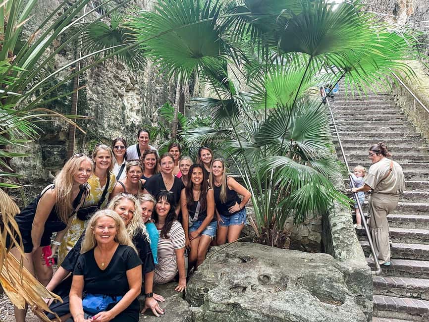 Customizable half day group tour (price per vehicle) - John Watling’s Distillery for a taste of local craft