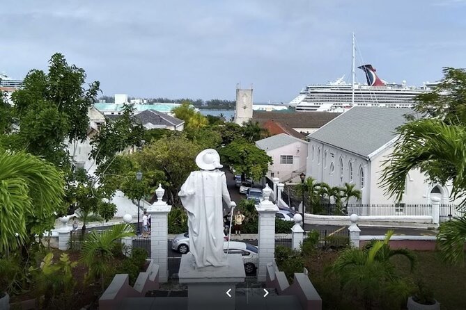 Discover Nassau Sightseeing Tour plus Atlantis Resort Visit - Comfort, accessibility, and group size
