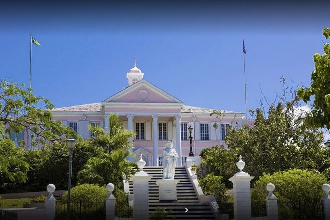Discover Nassau Sightseeing Tour plus Atlantis Resort Visit - Who will enjoy this Nassau outing