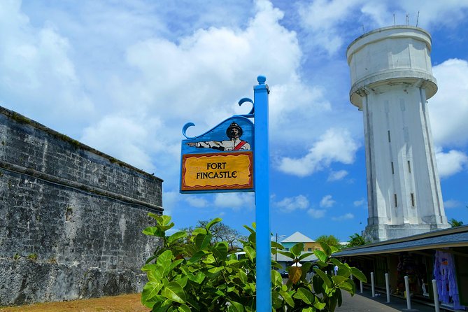 Discover Nassau Sightseeing Tour plus Atlantis Resort Visit - A sweet stop at the Bahamas Rum Cake Factory