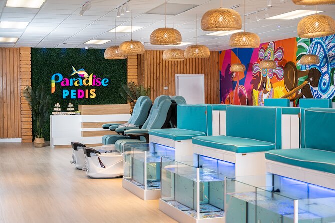 Fish, Fun & Feet – Caribbean’s Largest Fish Spa Experience! - What the Fish Pedicure in Nassau Is Really Like