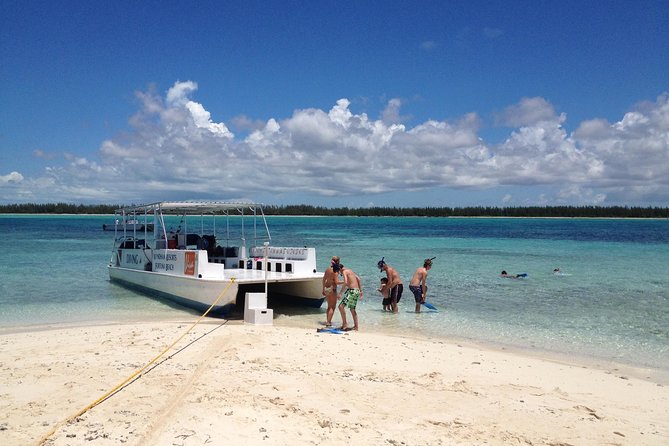 Freeport Snorkeling Peterson Cay National Park and Hotel Day Pass - Peterson Cay gives you a gentle taste of Grand Bahama snorkeling