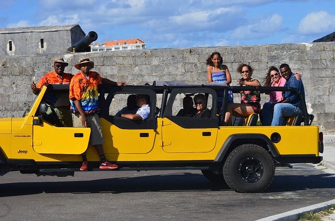 Funky Jeep Adventure in Nassau - Junkanoo World brings the culture to life