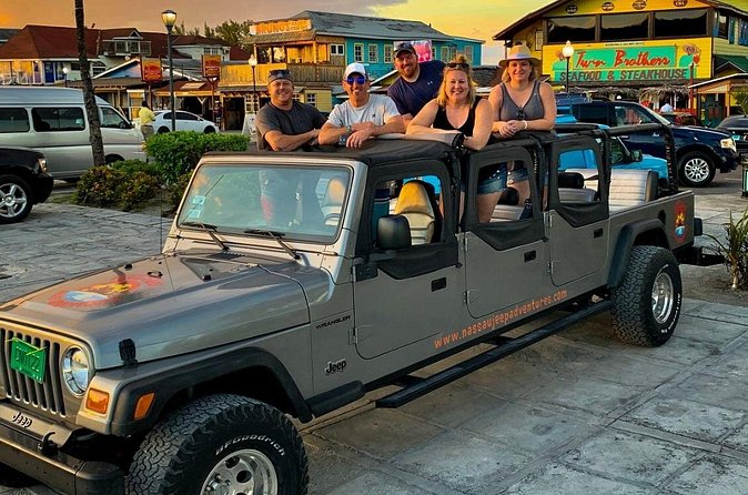 Funky Jeep Adventure in Nassau - Arawak Cay and the Da’ Fish Fry tasting