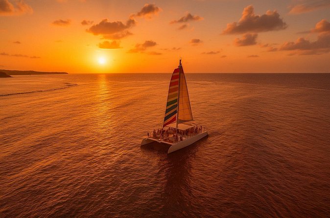 Grand Bahama Catamaran Sunset Cruise with Drinks and Snacks - Space, comfort, and the 60-person limit
