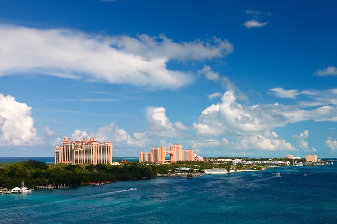 Half-Day Guided Boat Tour of Nassau Harbour and Rose Island - Starting at The Royal at Atlantis