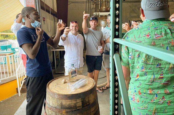 Historic Island Tour Plus Rum Cake Sample and Local Beer - Seeing the hotel district and local communities