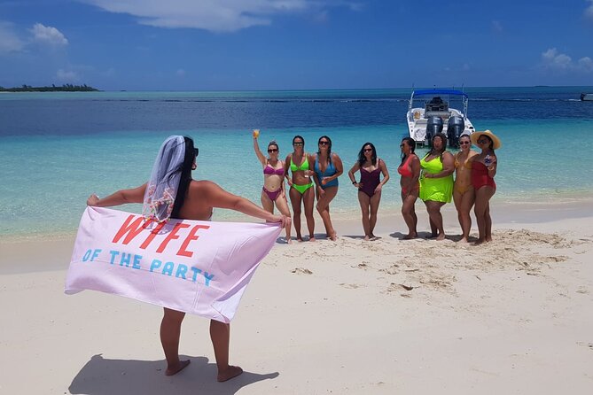 Honor Roll Private Bahamas Boat Charter - What comes with the $1,750 price