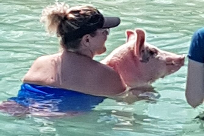 Honor Roll Private Bahamas Boat Charter - Rose Island snorkeling in clear water