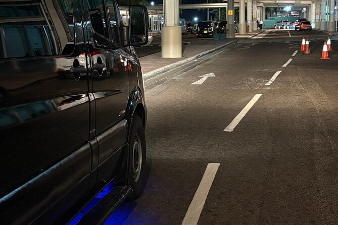 Luxury Airport Transfer in Nassau – VIP Mercedes Sprinter Service - Who will get the most from this ride?