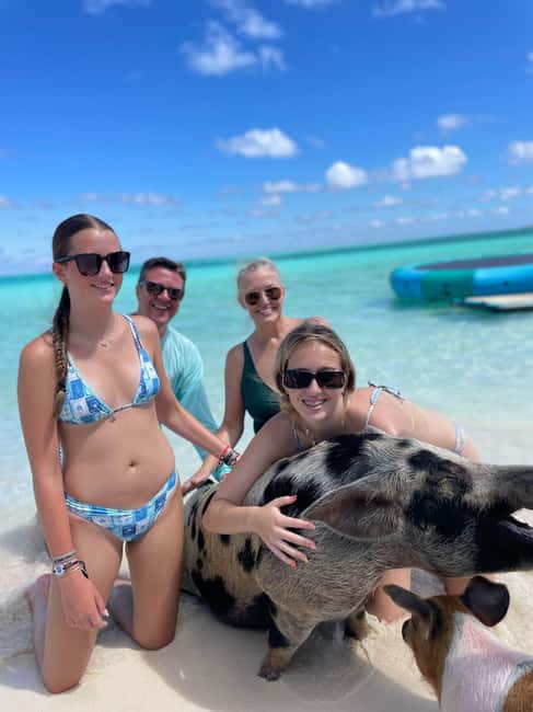 Nassau: 3-Island Snorkel Tour with Pigs, Beach Club, & Lunch - A fast-paced day around Nassau’s islands