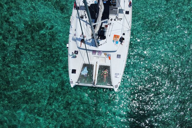 Nassau 3-stops: Snorkeling, Swimming Pigs, Turtles & Lunch - Why the catamaran matters