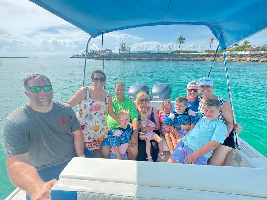 Nassau: 4-Island Tour Swimming Pigs, turtles, snorkeling - Rose Island for white sand and quiet water