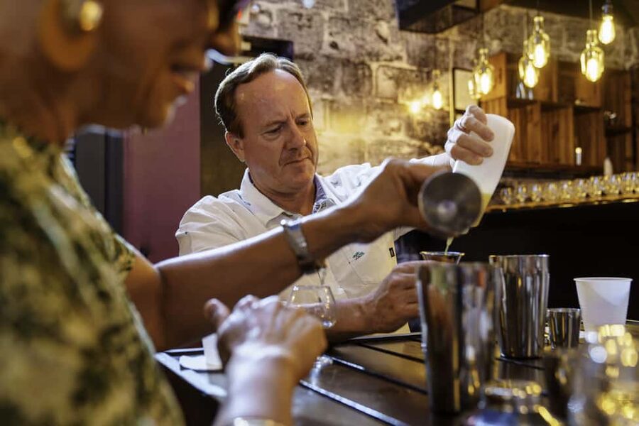 Nassau: 45-minute Private Rum Tasting & Mixology - A rum lesson one block from the cruise ships