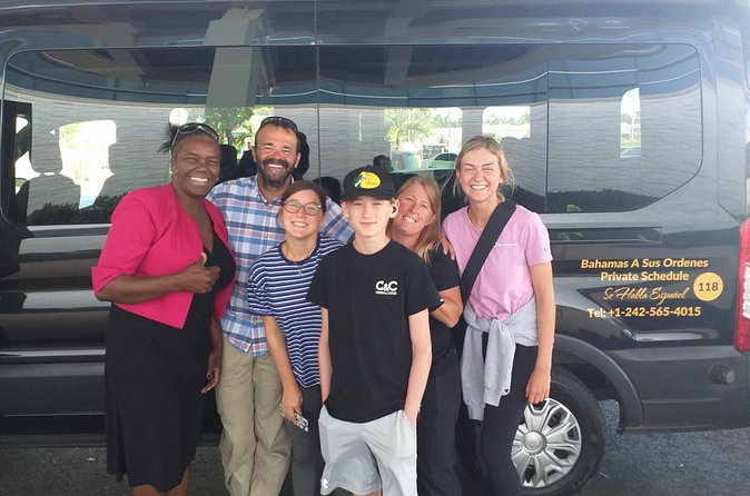 Nassau Airport to Palm Cay - group transportation in comfort - How the $100 price works for your party