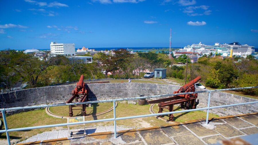 Nassau City Tour: Discover the Charms of Old Charles Town - Fort Montague brings beaches and conch to the route