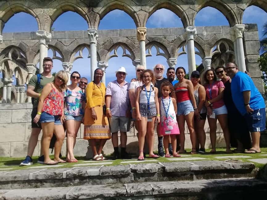 Nassau: Island Highlights Tour with Rum Tasting - A useful first look at Nassau in 150 minutes