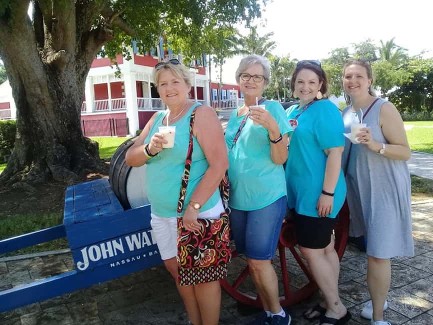 Nassau: Island Highlights Tour with Rum Tasting - Queen Victoria’s Staircase and the value of a short climb