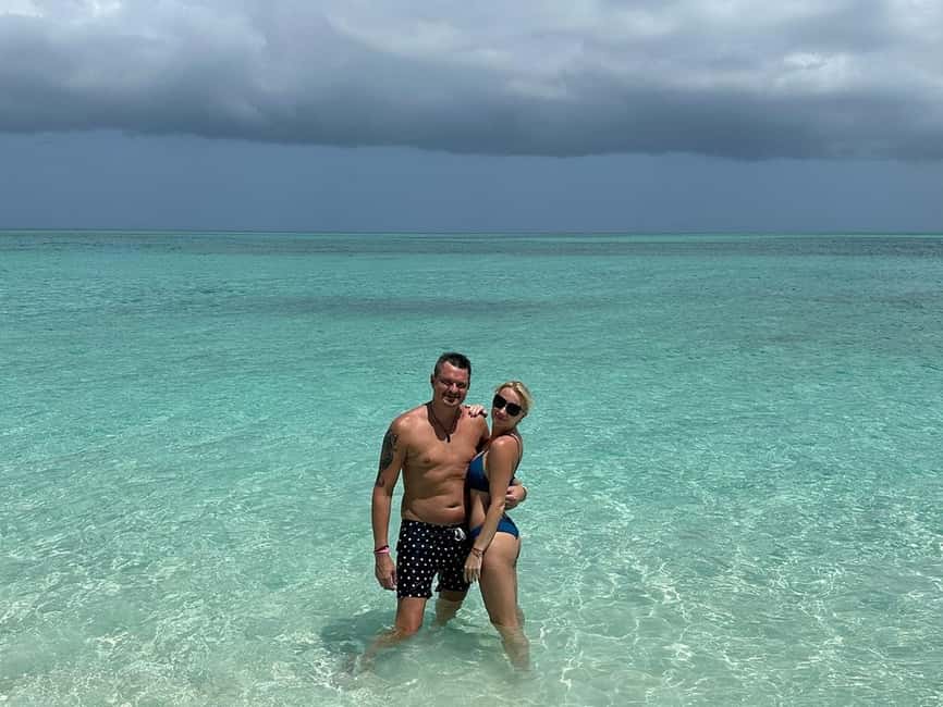 Nassau: Island Hopping Boat Trip with Lunch & Drinks - Lunch, drinks, and what you actually eat