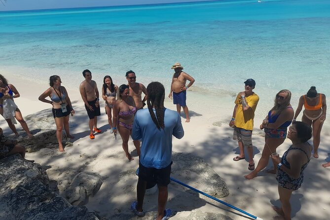 Nassau, Private Swimming Pig, Island Hopping, Snorkeling, Turtles - Gilligan’s Island and the extra sandy cays