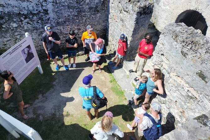 Nassau's Half Day Bus City Tour: Guided Tour with Free Samples - Junkanoo Beach and the cruise-ship view