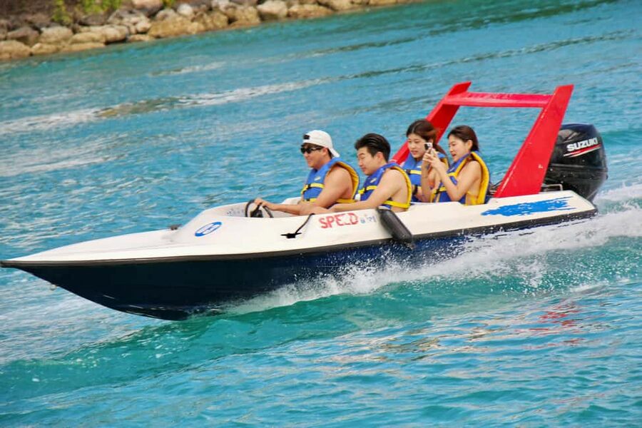 Nassau: Self-Drive Speedboat Ride and Pig Swimming Encounter - Driving from Nassau toward Anthol Island