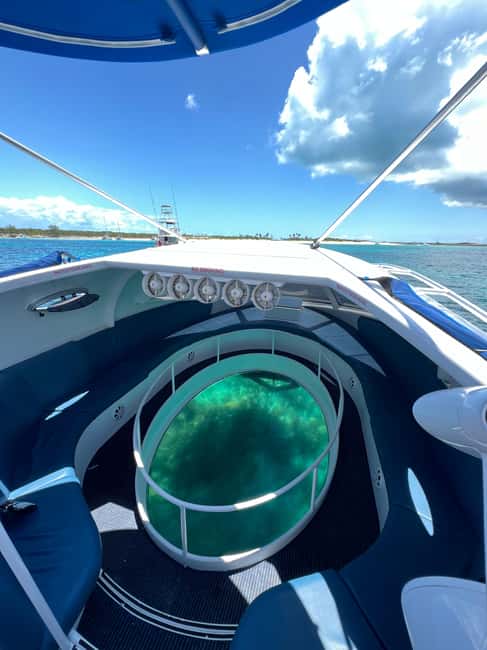 Paradise Island: Glass-Bottom Boat Tour with Live Commentary - What the hydrofoil ride adds