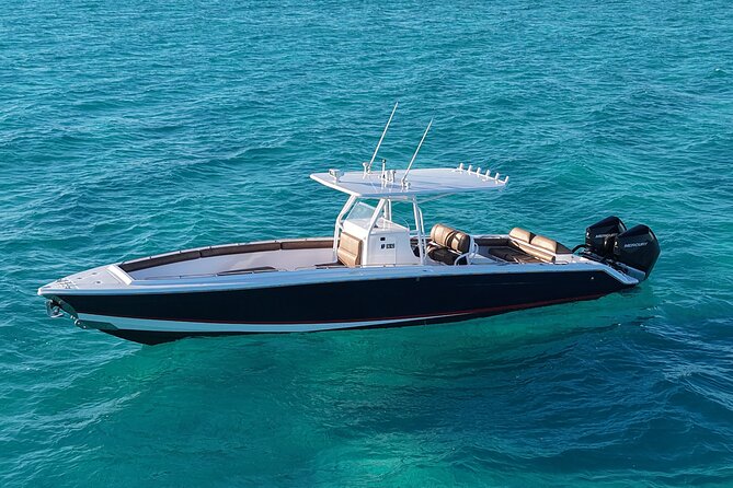 Private 4-Hour Rose Island charter Snorkeling Turtles & Beaching - Snorkeling a coral reef