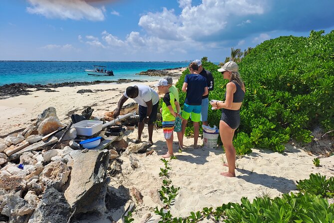 Private 4 hour Rose Island tour snorkeling fishing - Practical details that can save you trouble