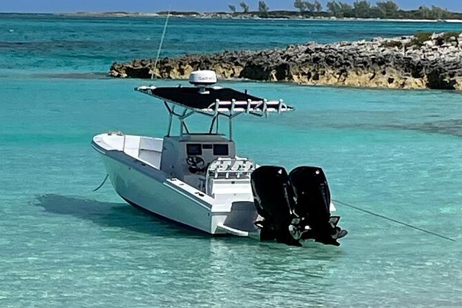Private Beach Day / 50ft Sun Seeker or 33ft Boat / 1-10 Guests - Lunch, drinks, and the optional beach bar