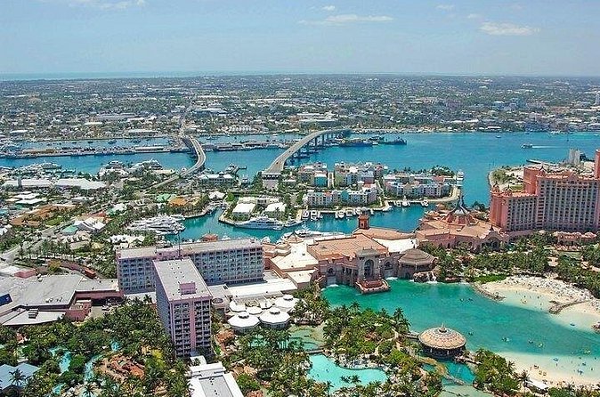 Private Roundtrip Minivan Airport Transfer to Paradise Island - Grocery Stops Are Not Part of the Transfer