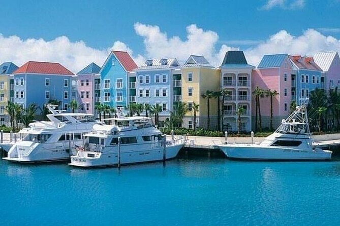 Private Roundtrip Sedan Airport Transfer to Paradise Island - What the $160 group price really means
