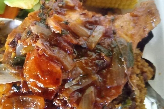 Private Sightseeing in Fort Montagu with Crab and Seafood meal - Who will enjoy this Nassau outing most