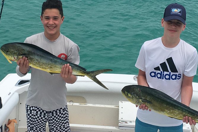 Private Snorkeling or Fishing from Nassau - 31ft Sitting Pretty - What the crew adds to the day