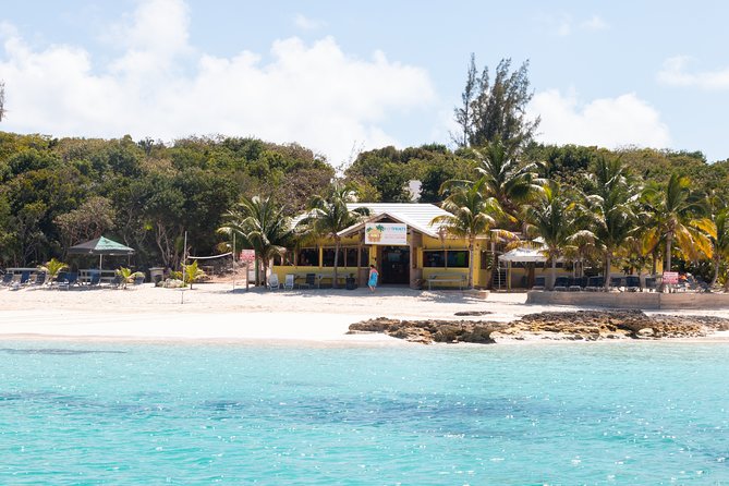 Private Speed Boat for Snorkeling or Fishing in Nassau - 34ft - Gilligan’s Island and the nearby beaches