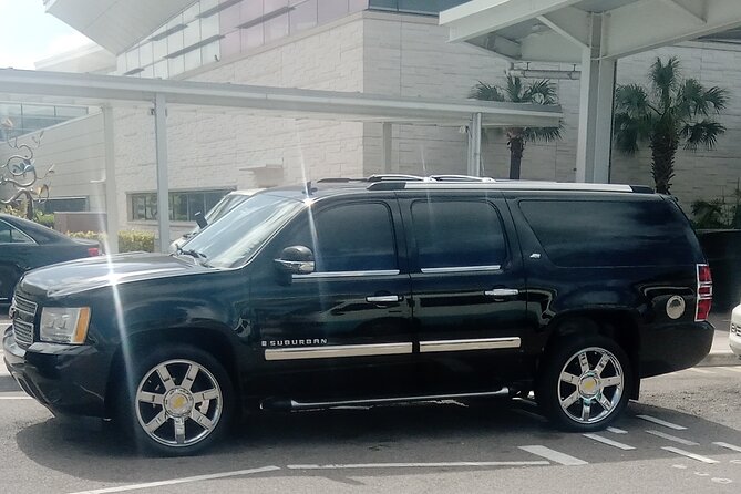 Private SUV One-Way Airport Ride with 30min (Grocery&Liquor stop) - Door-to-door service on New Providence Island